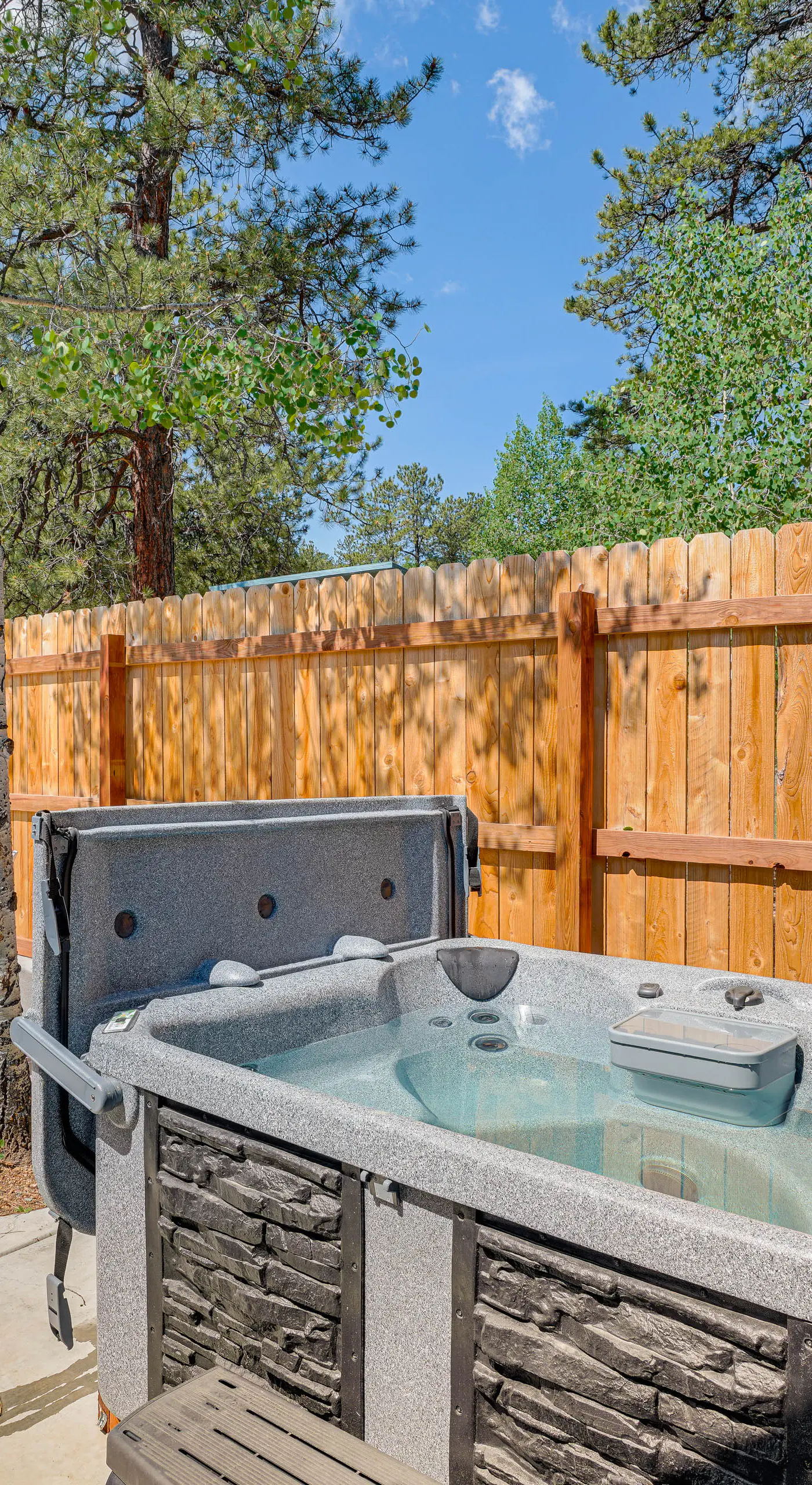 Patio & Hot Tub: Cozy Cabin Retreat in Bailey!