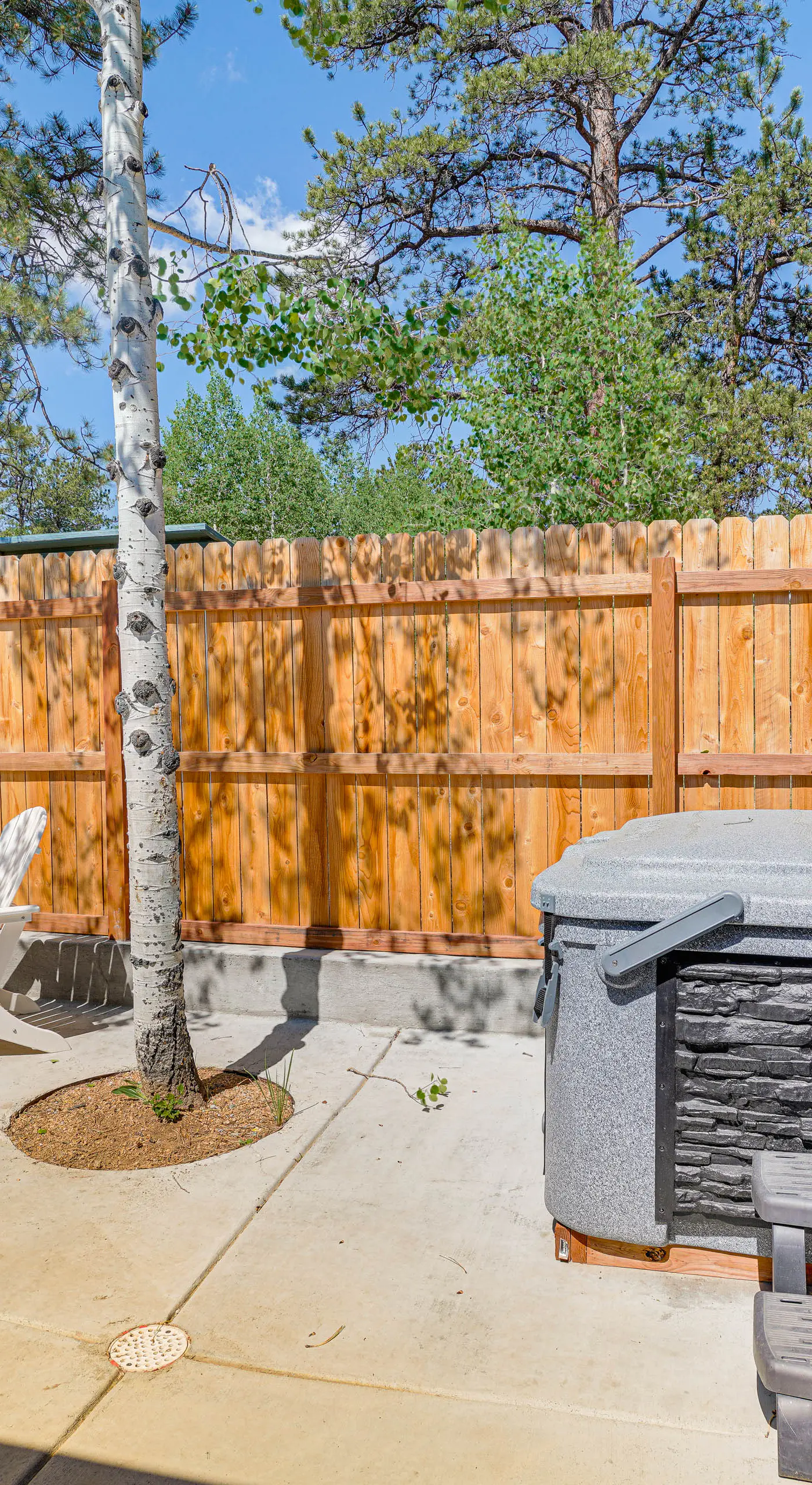 Patio & Hot Tub: Cozy Cabin Retreat in Bailey!