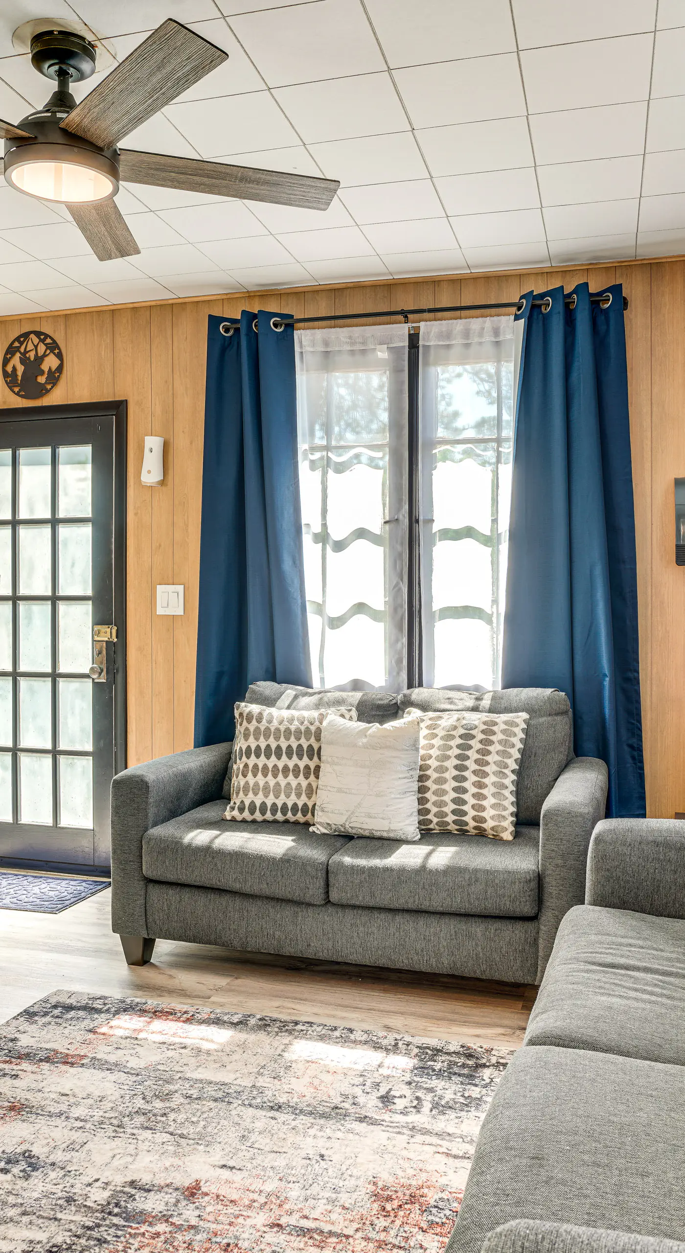 Patio & Hot Tub: Cozy Cabin Retreat in Bailey!