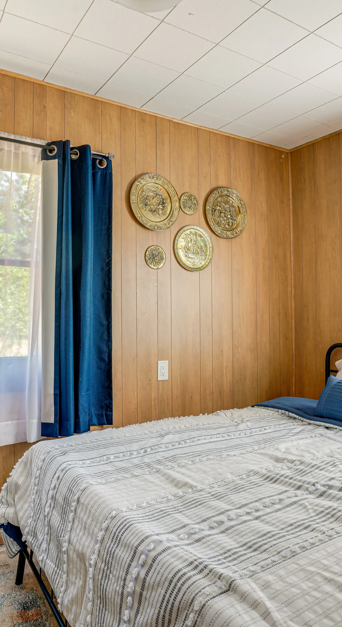 Patio & Hot Tub: Cozy Cabin Retreat in Bailey!