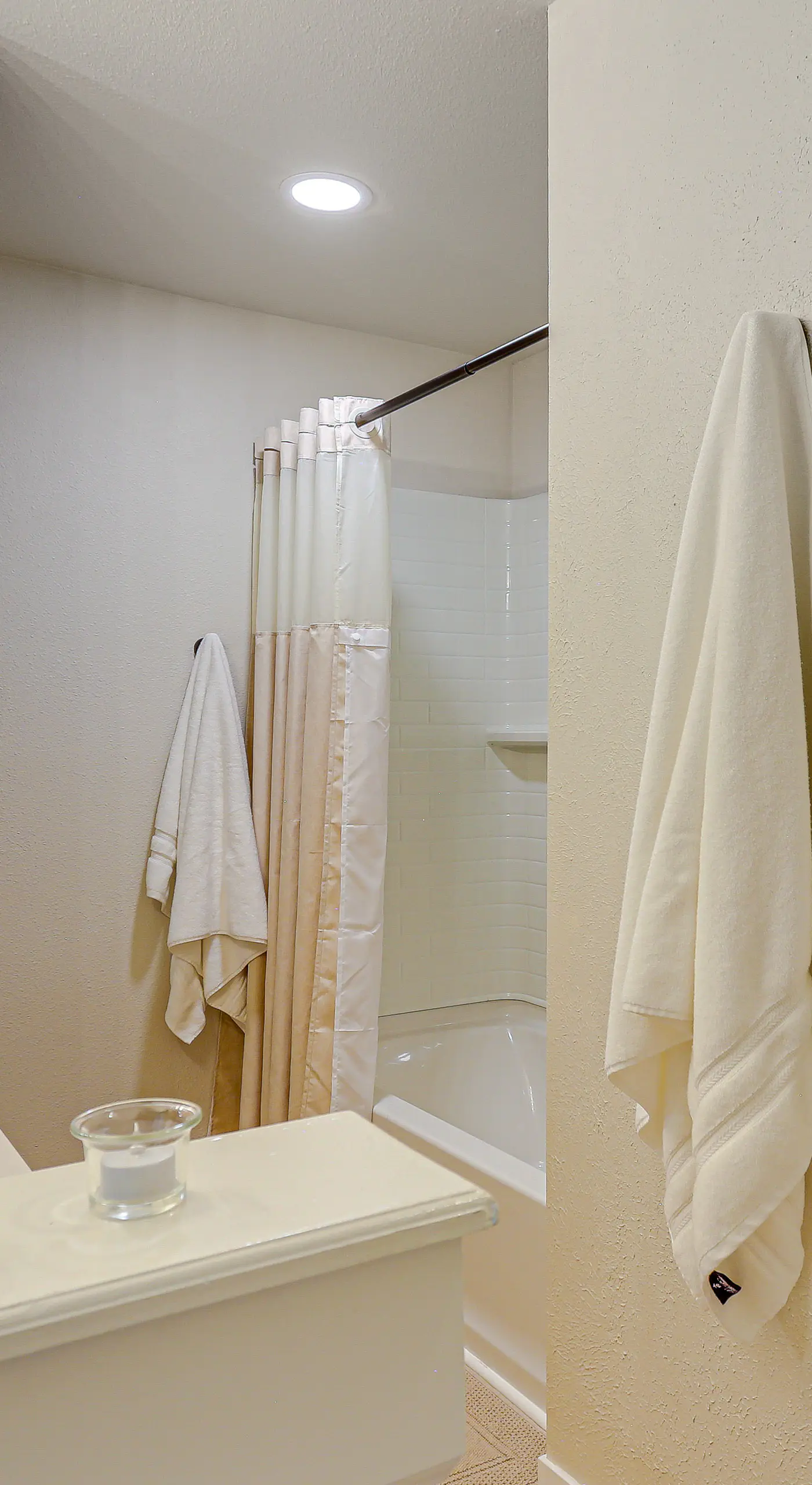 1 Mi to Dtwn: Condo w/ Pool Access in Castle Rock