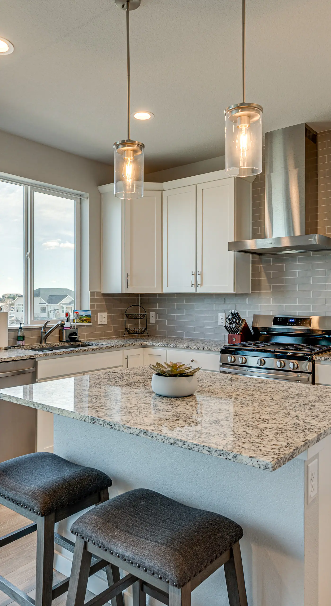 Hike, Bike & More: Superior Home 3 Mi to Parks!