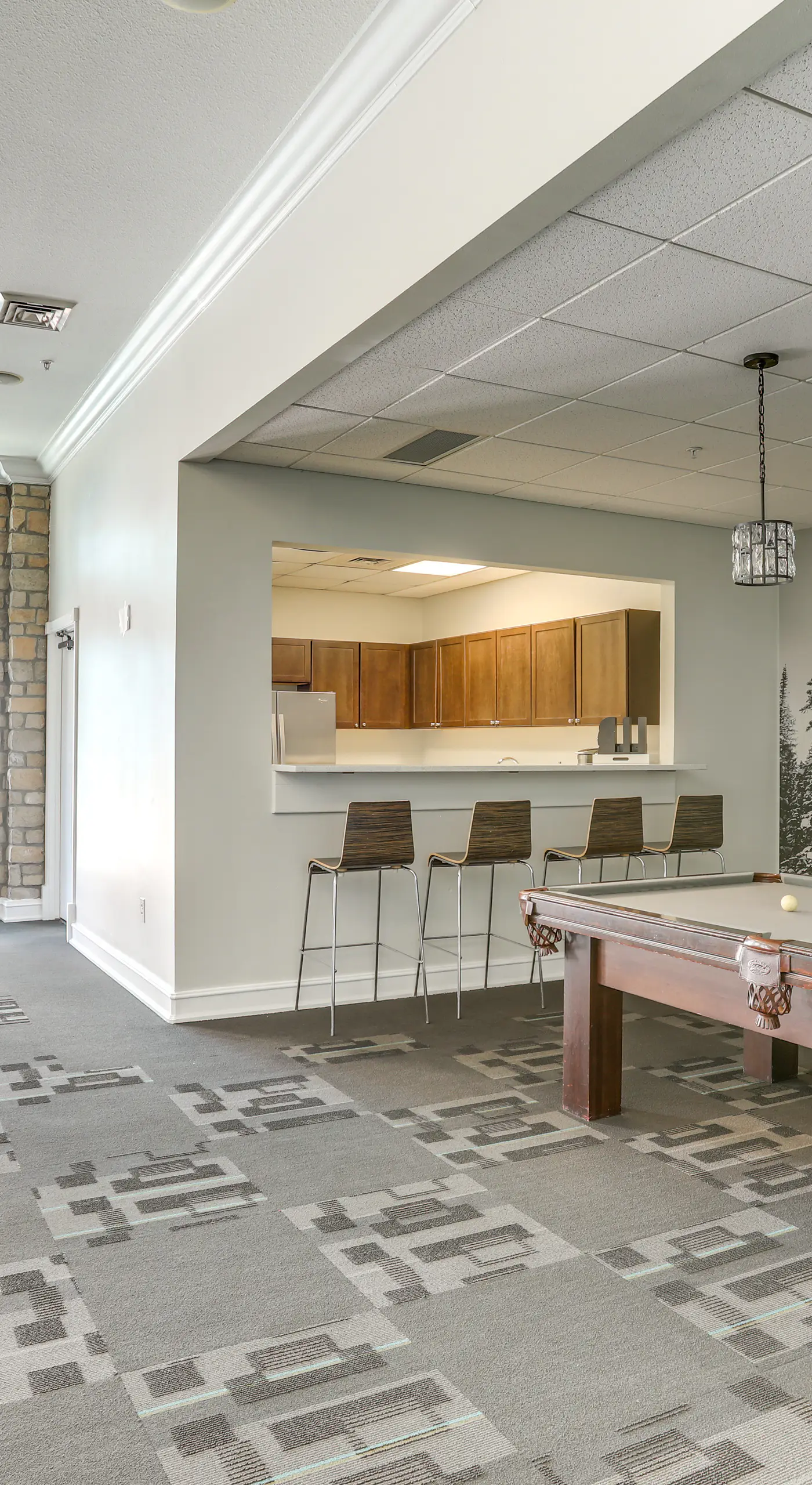 < 1 Mi to Downtown Denver: Condo w/ Pool Access!