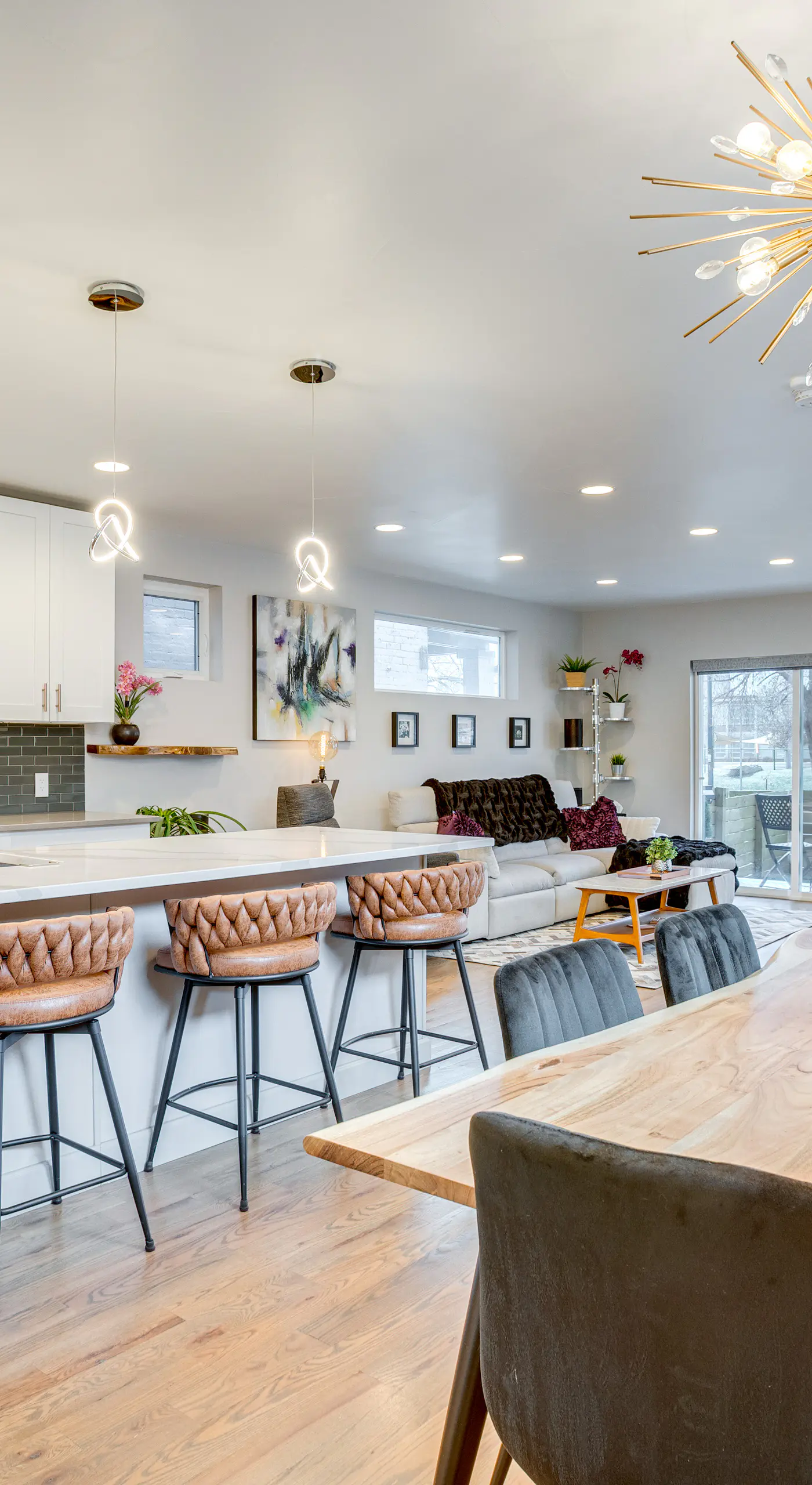 1 Mi to Dtwn Denver: Sleek Duplex w/ Rooftop Deck!