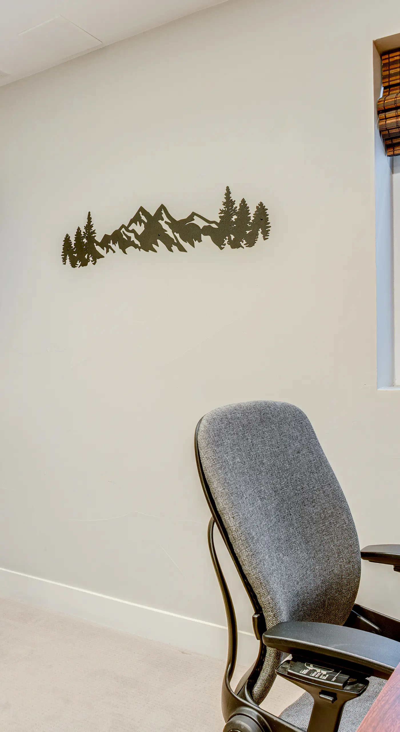 1 Mi to Dtwn Denver: Sleek Duplex w/ Rooftop Deck!
