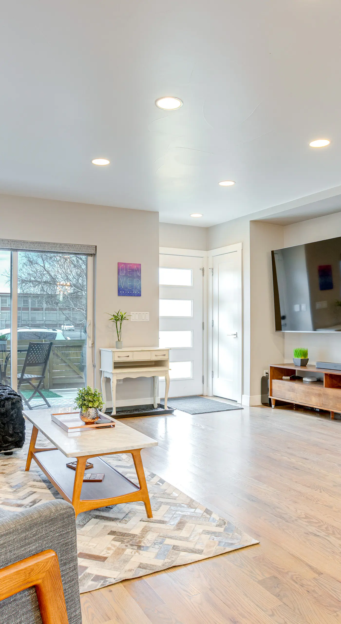 1 Mi to Dtwn Denver: Sleek Duplex w/ Rooftop Deck!