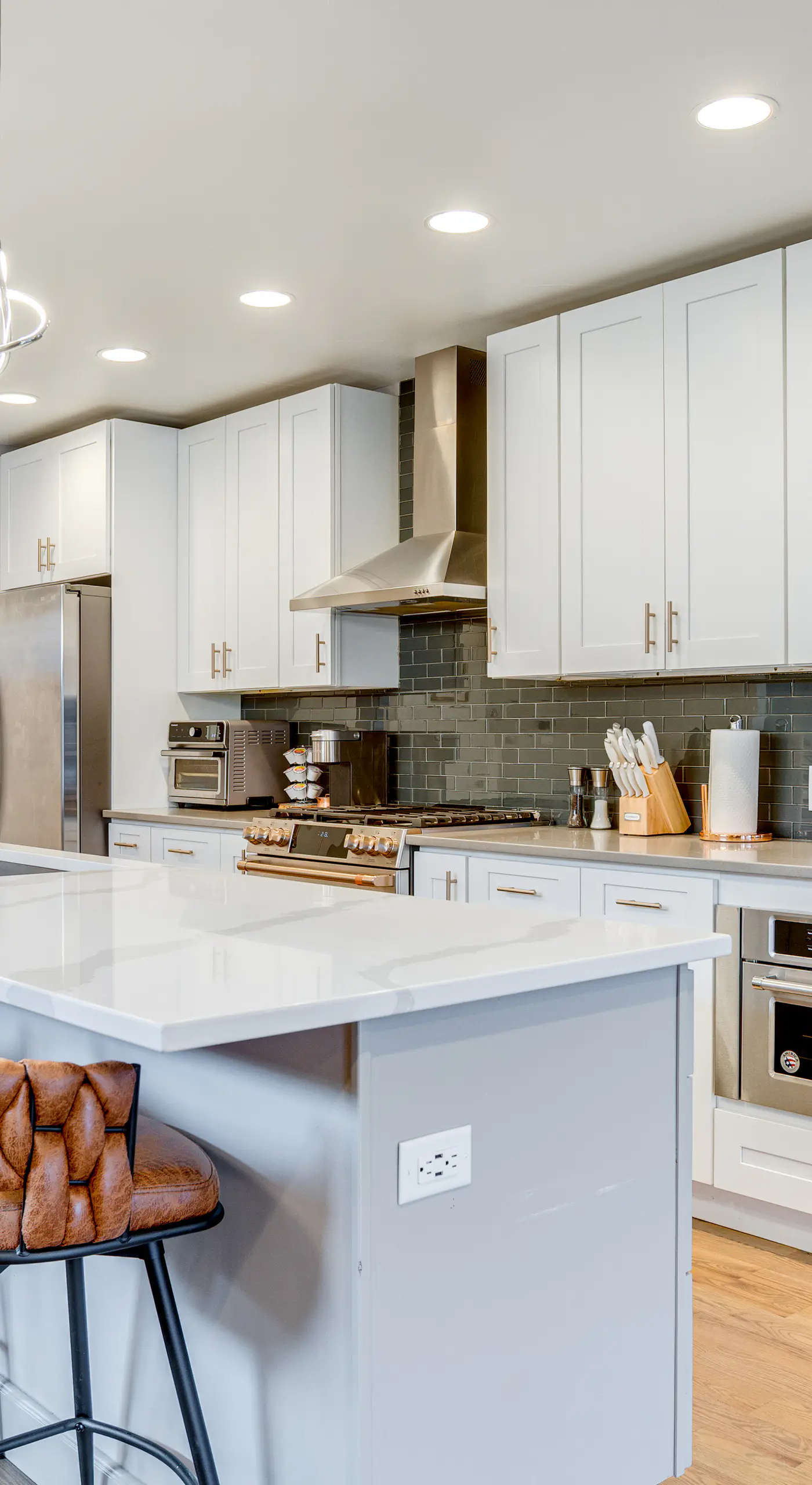 1 Mi to Dtwn Denver: Sleek Duplex w/ Rooftop Deck!