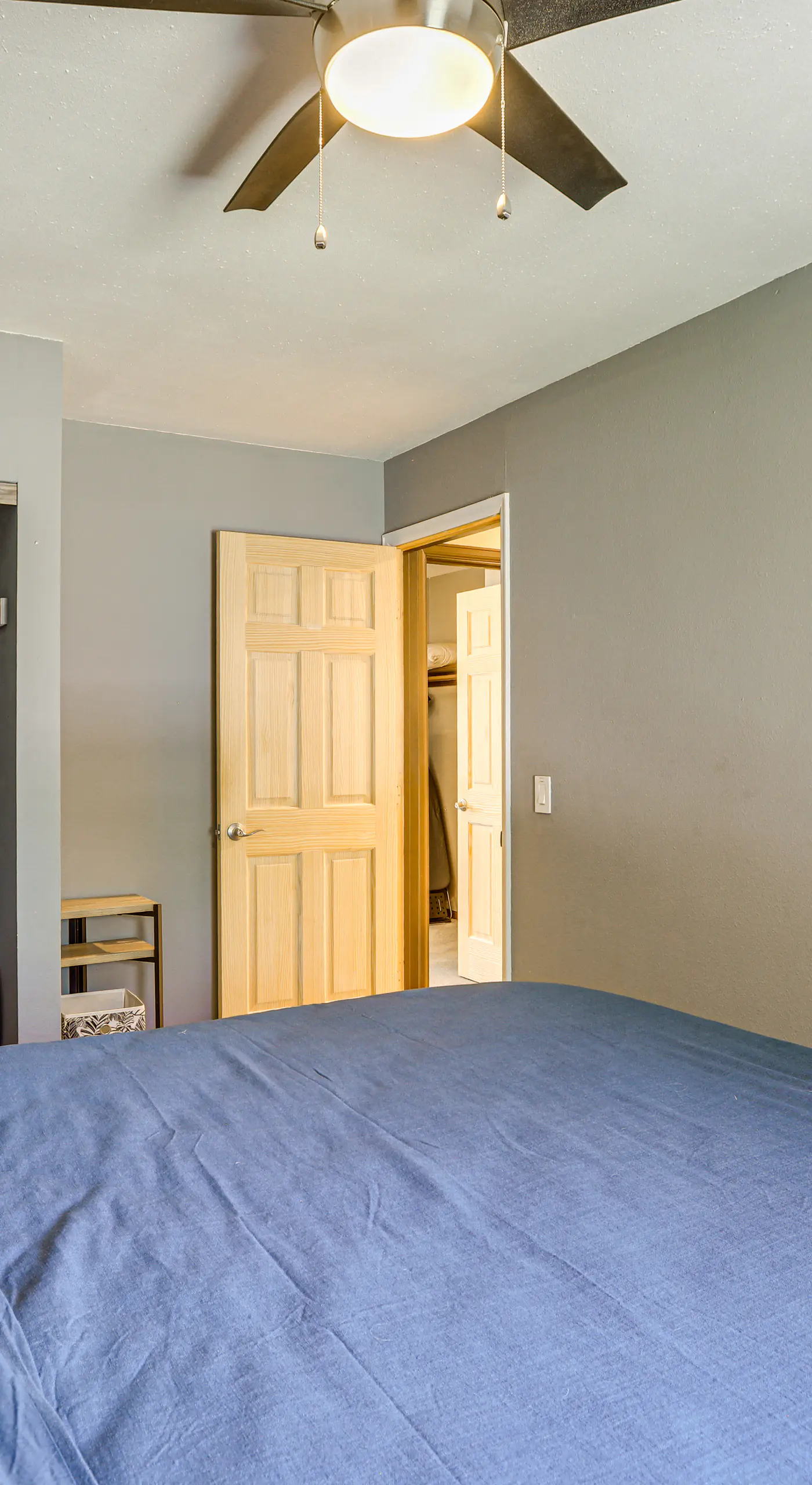 Pet-Friendly Retreat w/ Fenced Yard in Aurora
