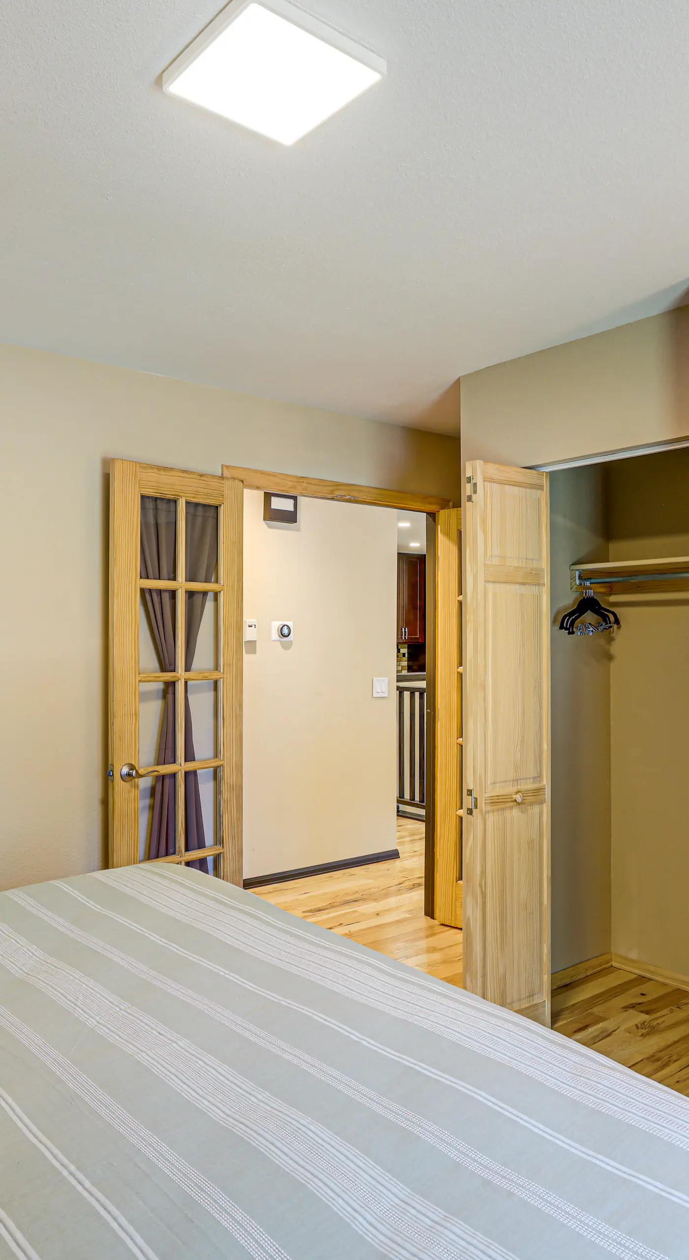 Pet-Friendly Retreat w/ Fenced Yard in Aurora