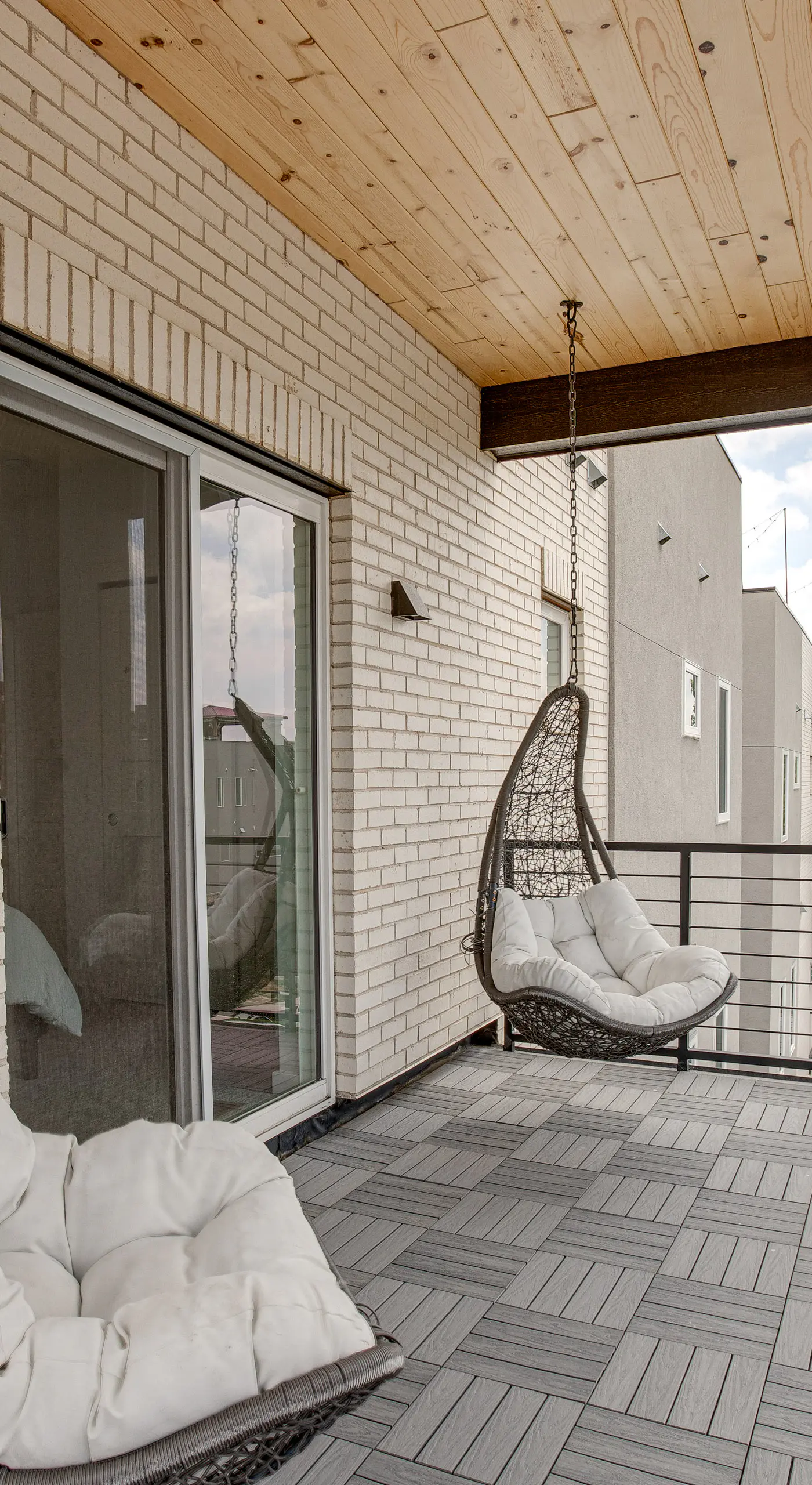 Private Rooftop w/ 360-Degree View: Denver Home