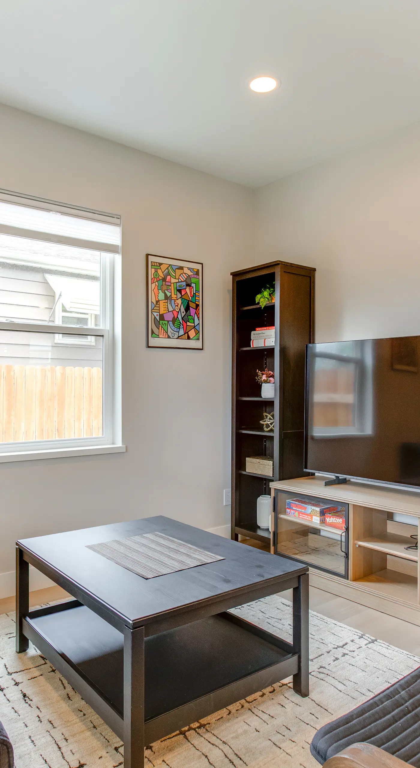 Walk to Med Ctrs & Dtwn Englewood: Modern Home
