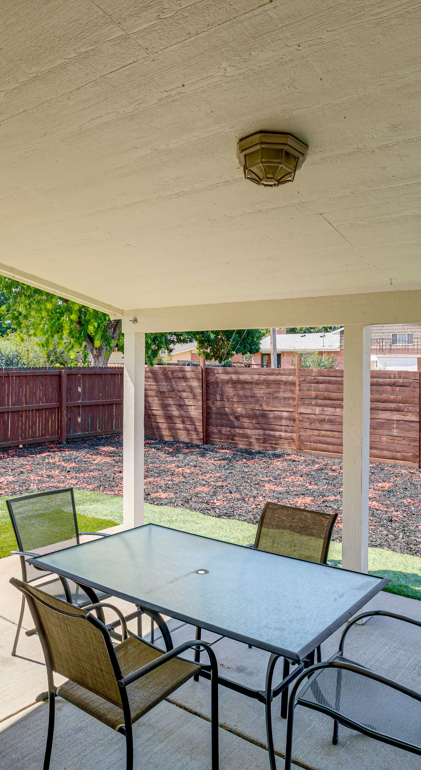 2 Mi to Hospitals: Home w/ Private Yard in Aurora
