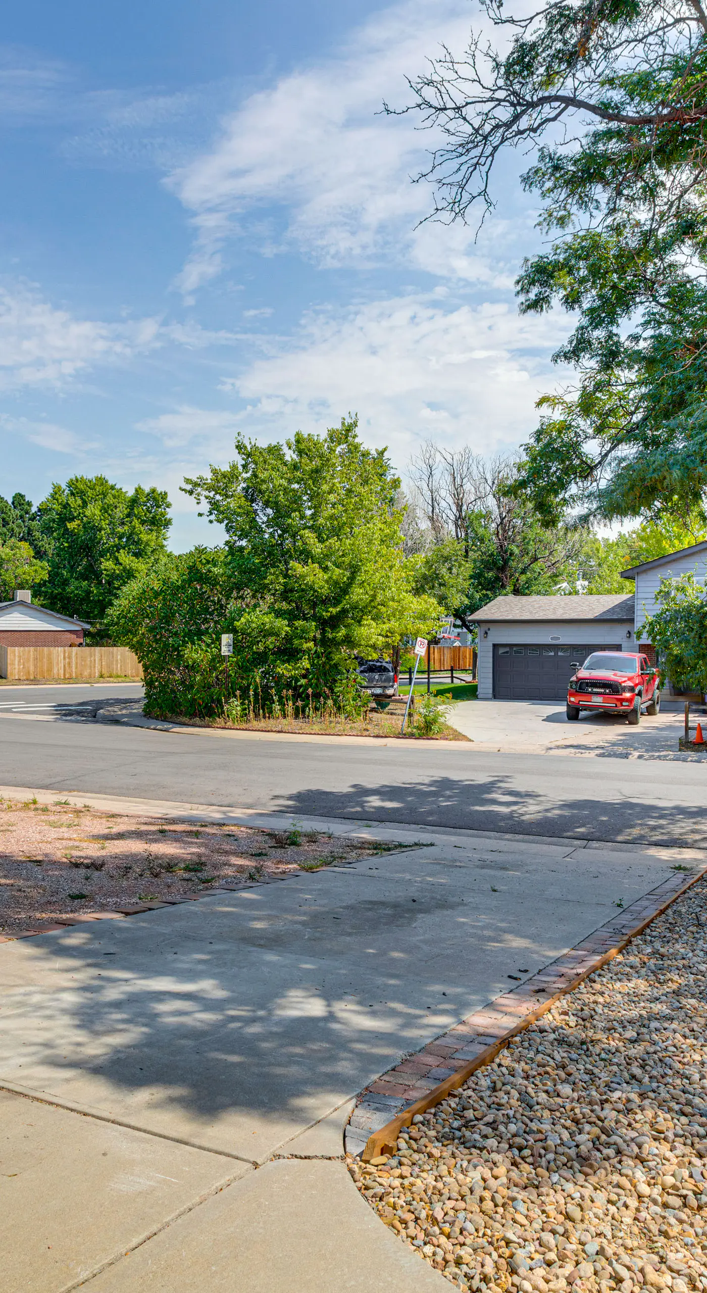 2 Mi to Hospitals: Home w/ Private Yard in Aurora
