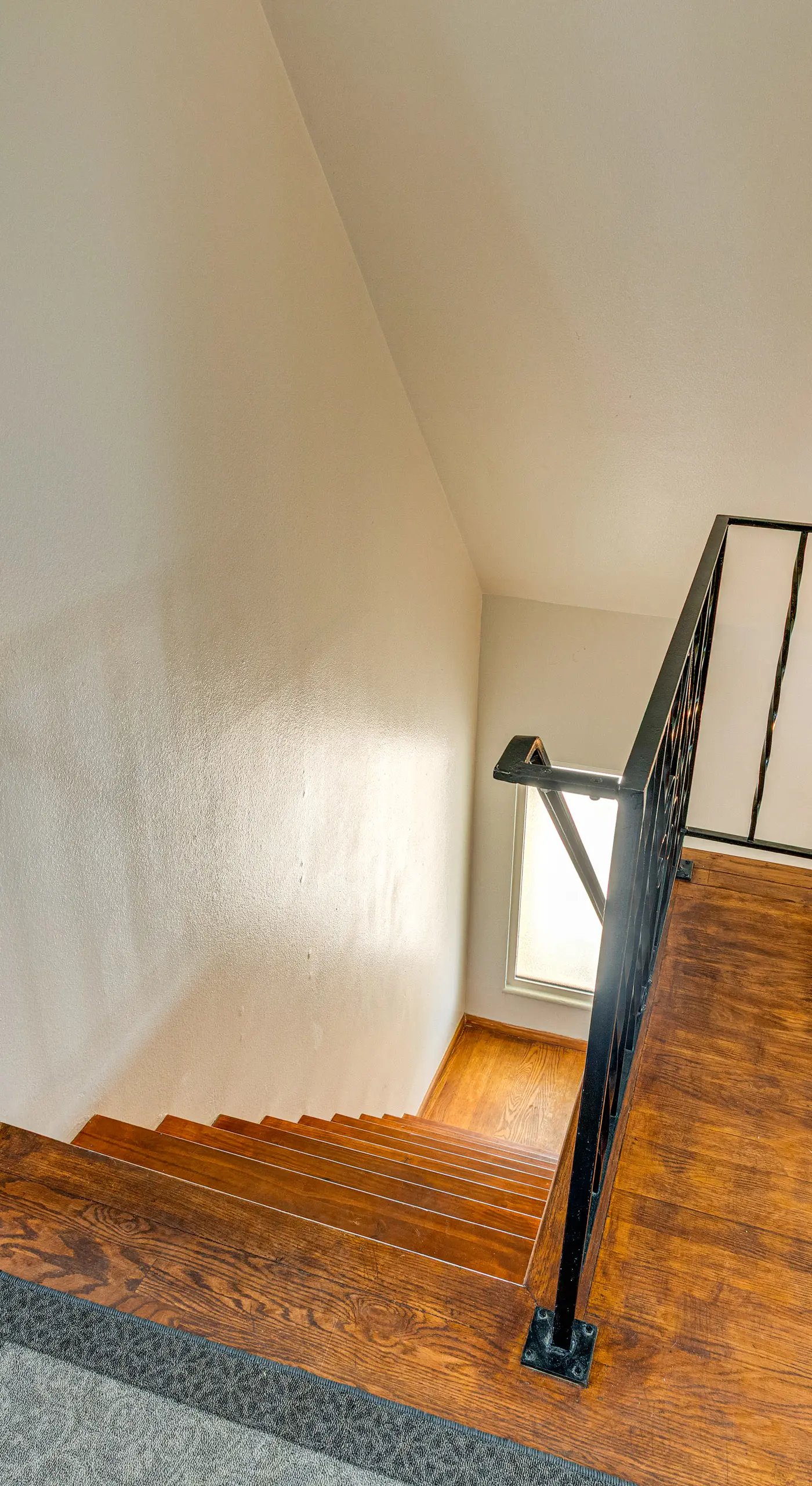 2 Mi to Hospitals: Home w/ Private Yard in Aurora