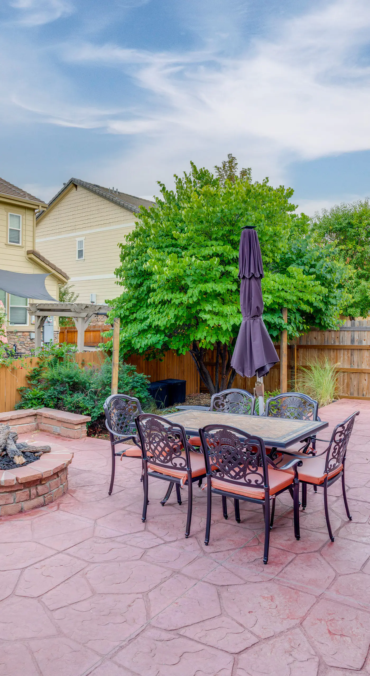Yard, Home Gym, & Game Room: Spacious Aurora Home