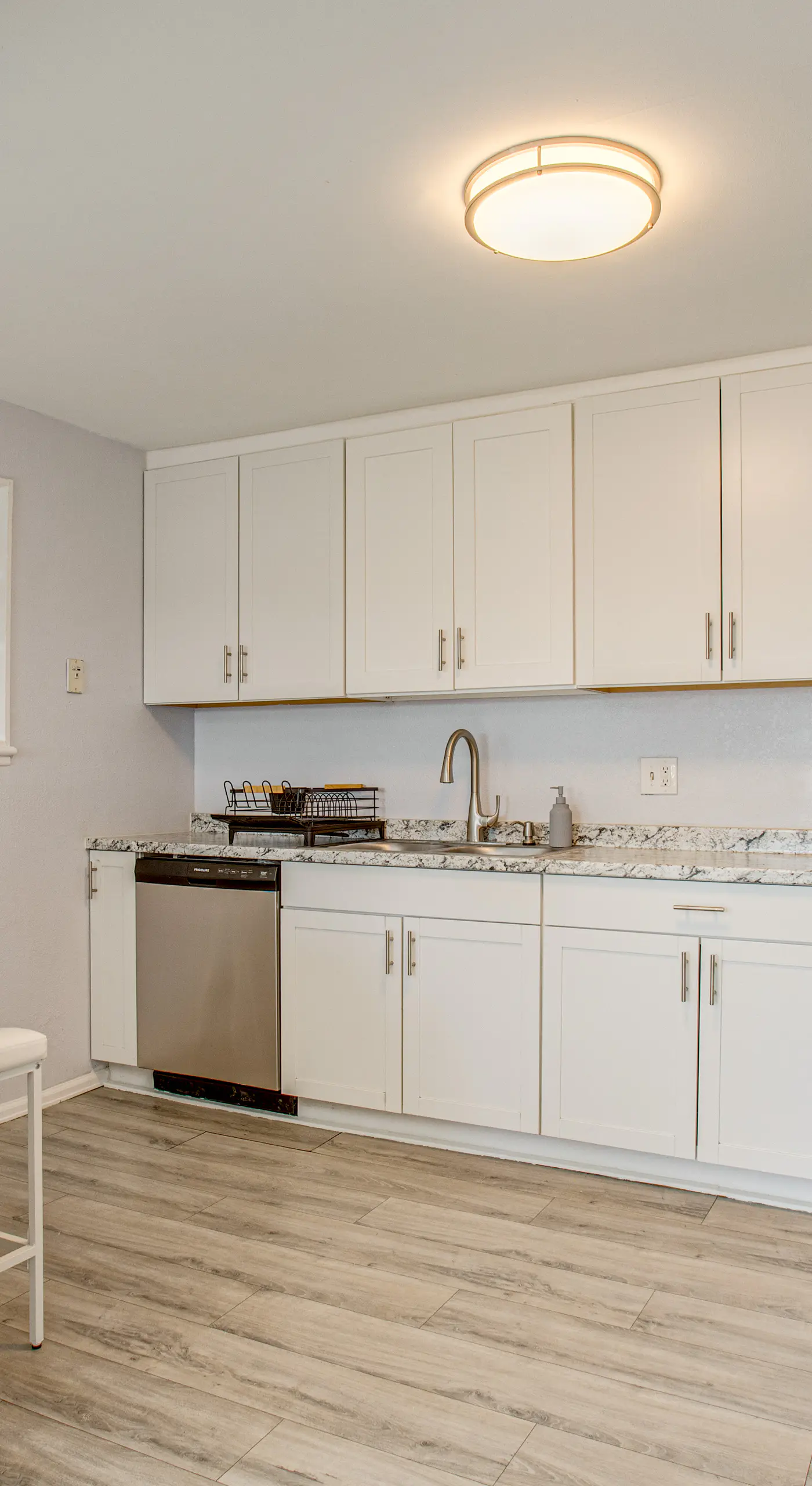 Hot Tub, Fire Pit! Group-Ready Stay Near Denver