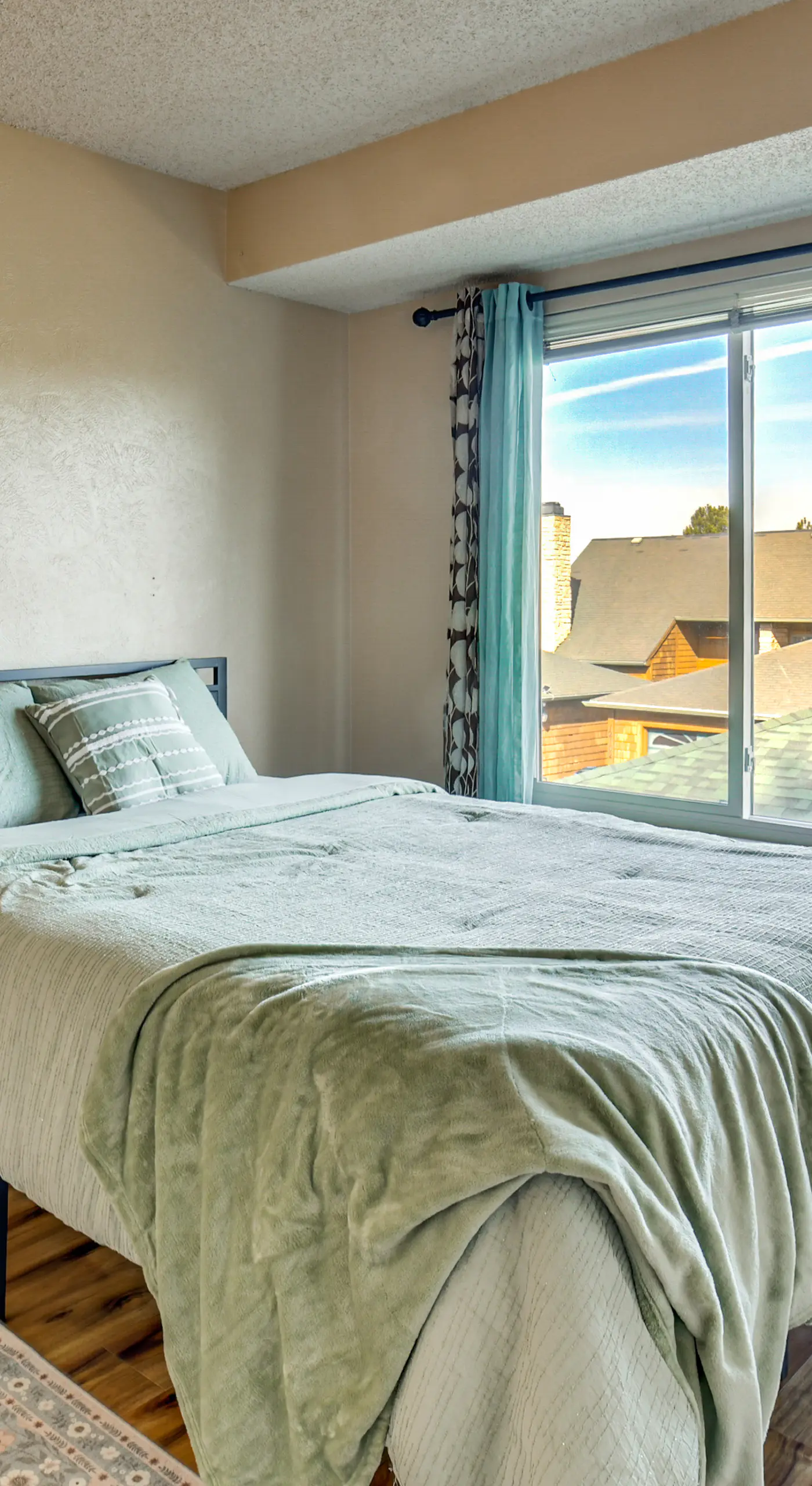 Extended Stay in Denver Area! Pet-Friendly Retreat