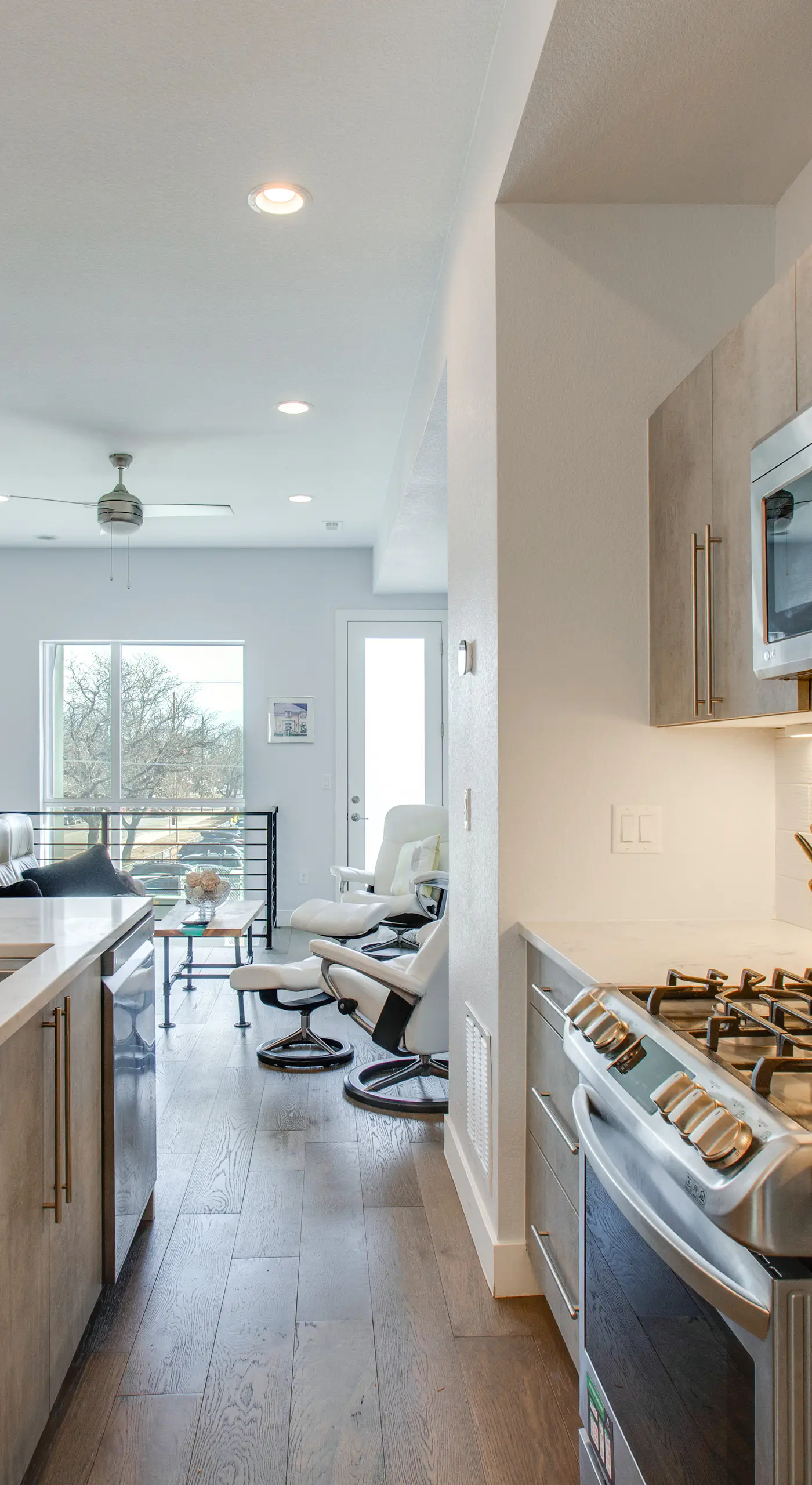 Walk to Bars! LoHi City-View Haven w/ Hot Tub