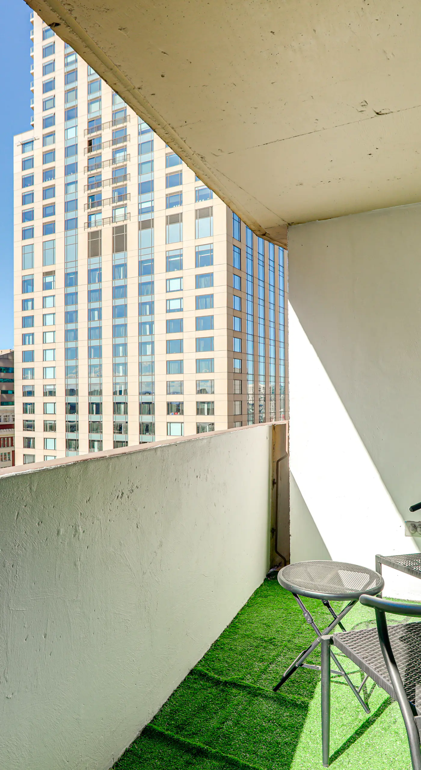 Long-Term Stay in Dtwn Denver! Walkable Condo