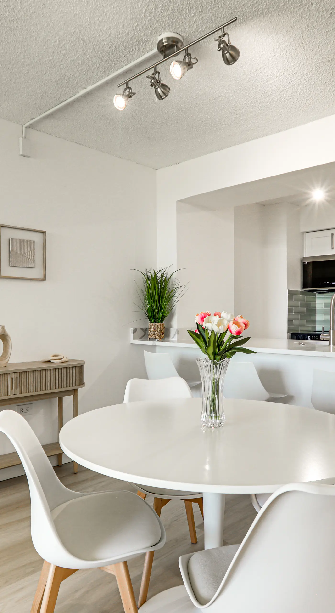 Long-Term Stay in Dtwn Denver! Walkable Condo