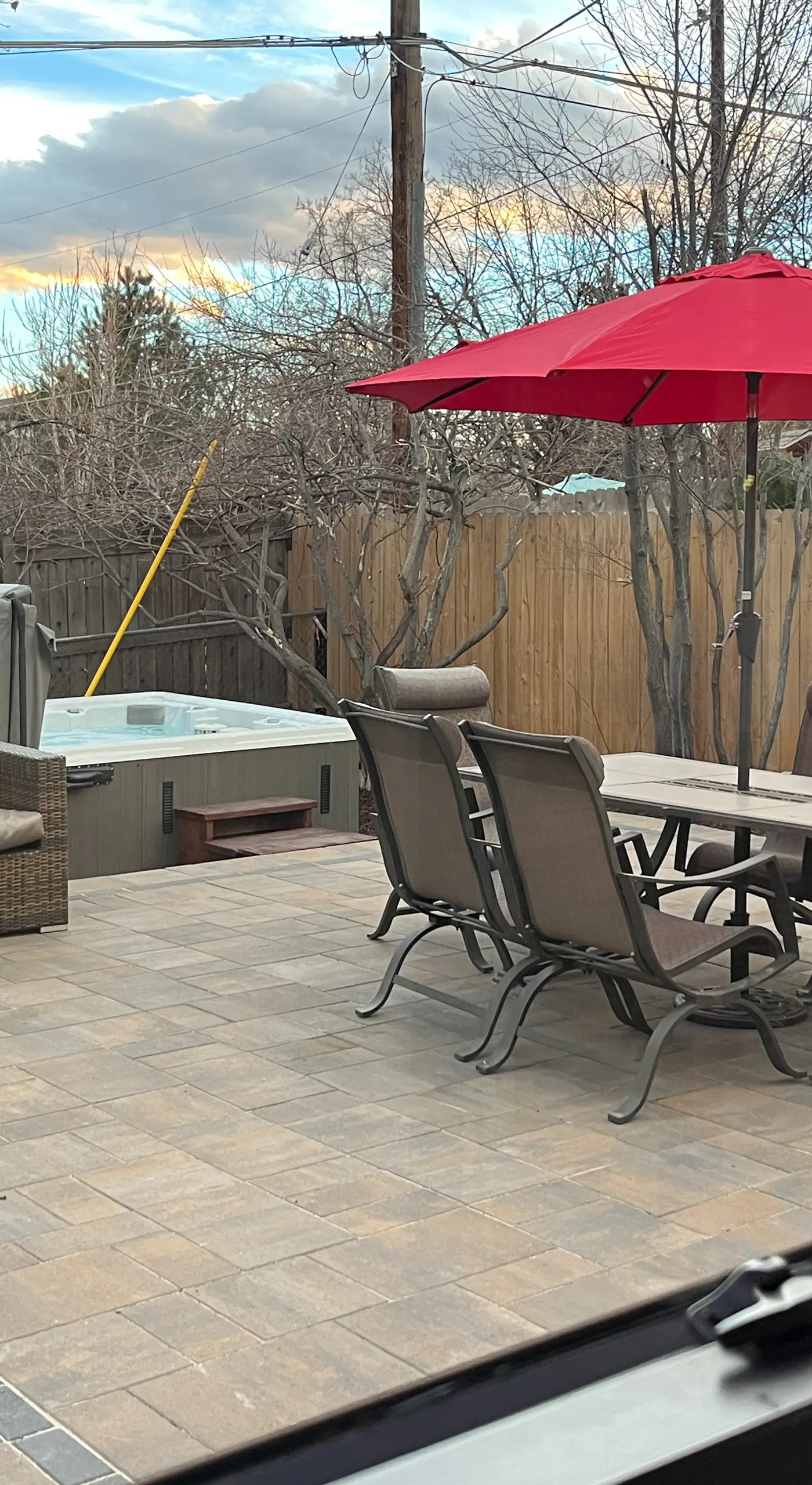 Hot Tub, Pool Table, Fireplace, Sunny Patio