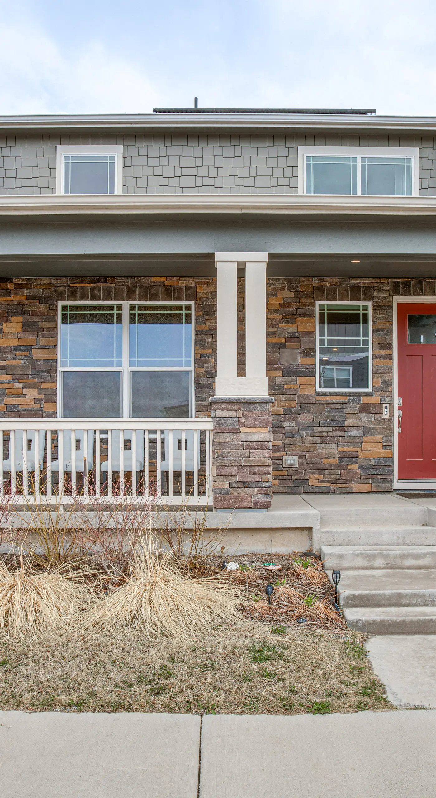 Perfect for Families! Quiet Aurora Home