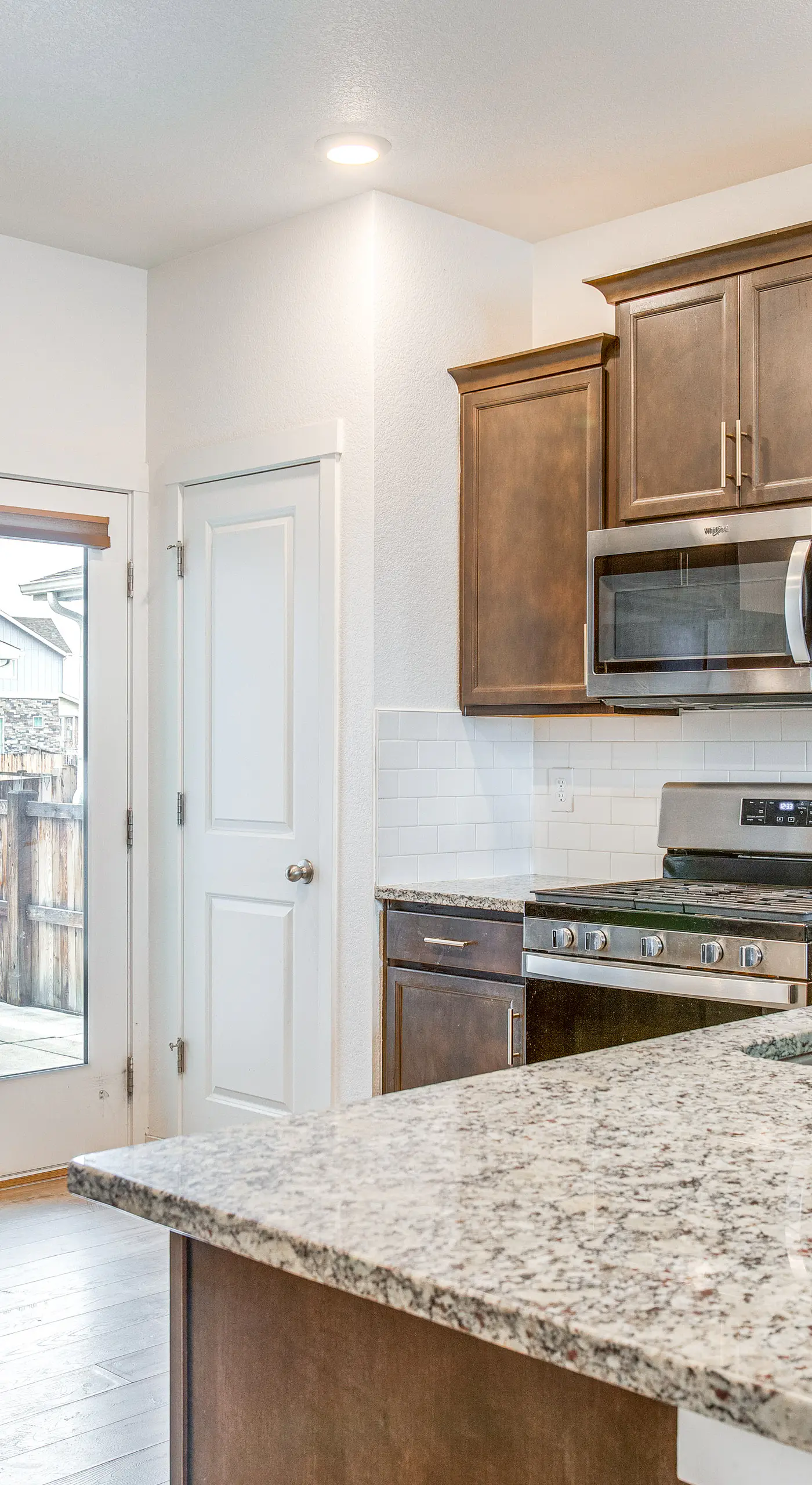 Perfect for Families! Quiet Aurora Home