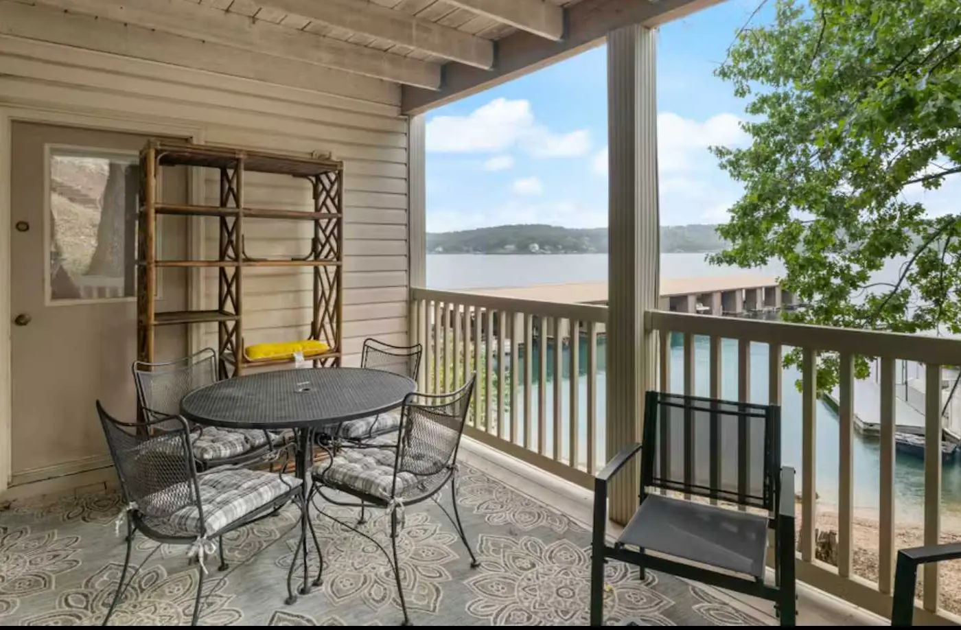 Pelican Bay Getaway