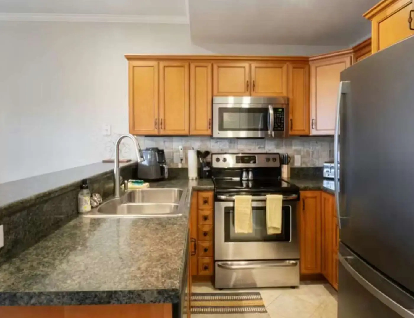 Stylish 2BR Condo - LAKE VIEW - Lake Ozark
