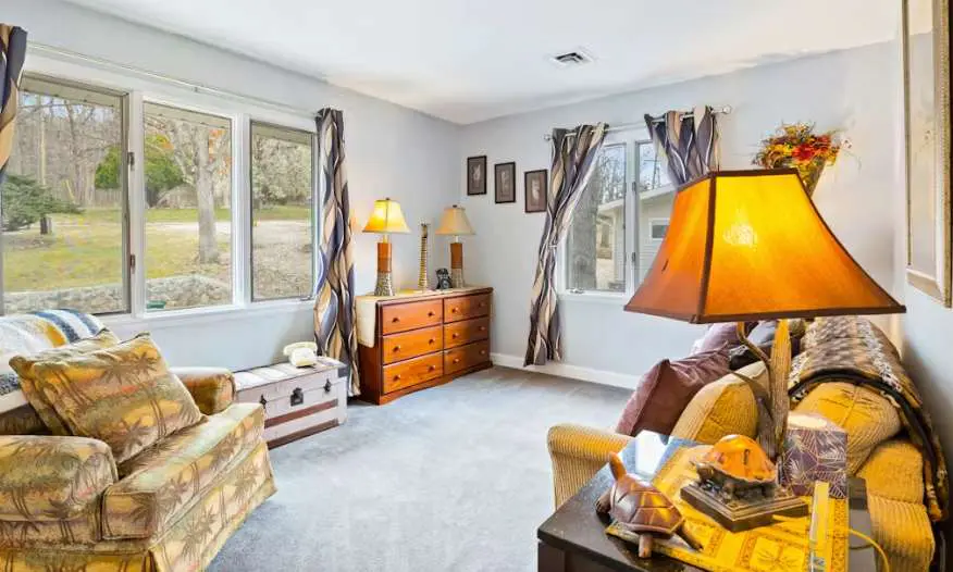 Stylish 5BR Lake Home - LAKE VIEWS - Private Dock