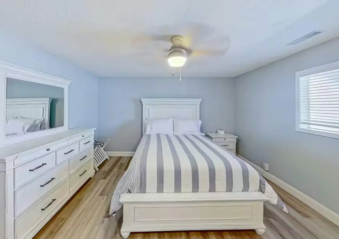 Serene 5BR Lake Home - LAKE VIEW - Sunrise Beach