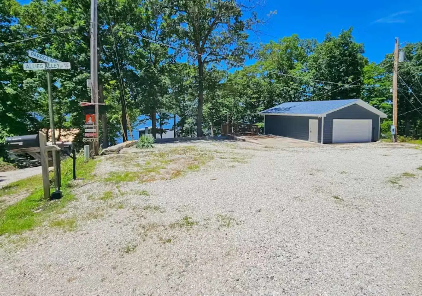 Serene 5BR Lake Home - LAKE VIEW - Sunrise Beach