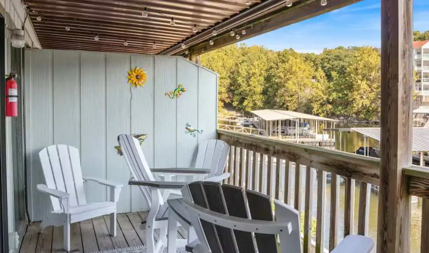 Charming 1BR Condo - LAKE VIEW - Lake Ozark