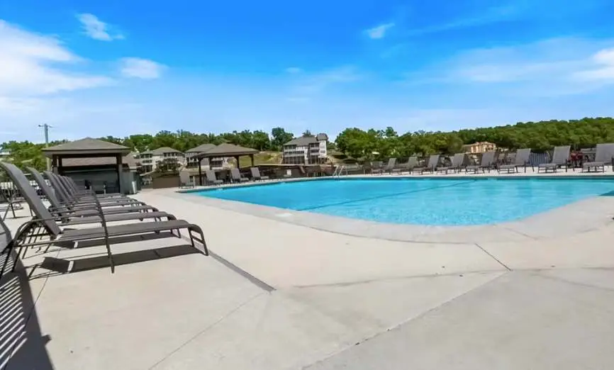 Charming 1BR Condo - LAKE VIEW - Lake Ozark