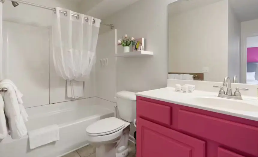 Serene 3BR House - LAKE VIEW - Osage Beach