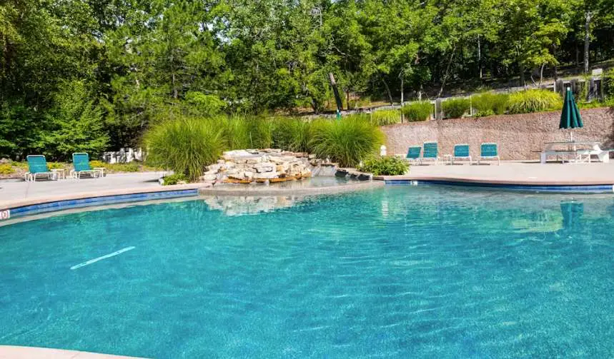 Serene 3BR House - LAKE VIEW - Osage Beach