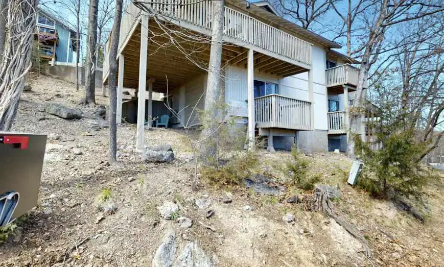 Charming 4BR House - HOT TUB - Osage Beach