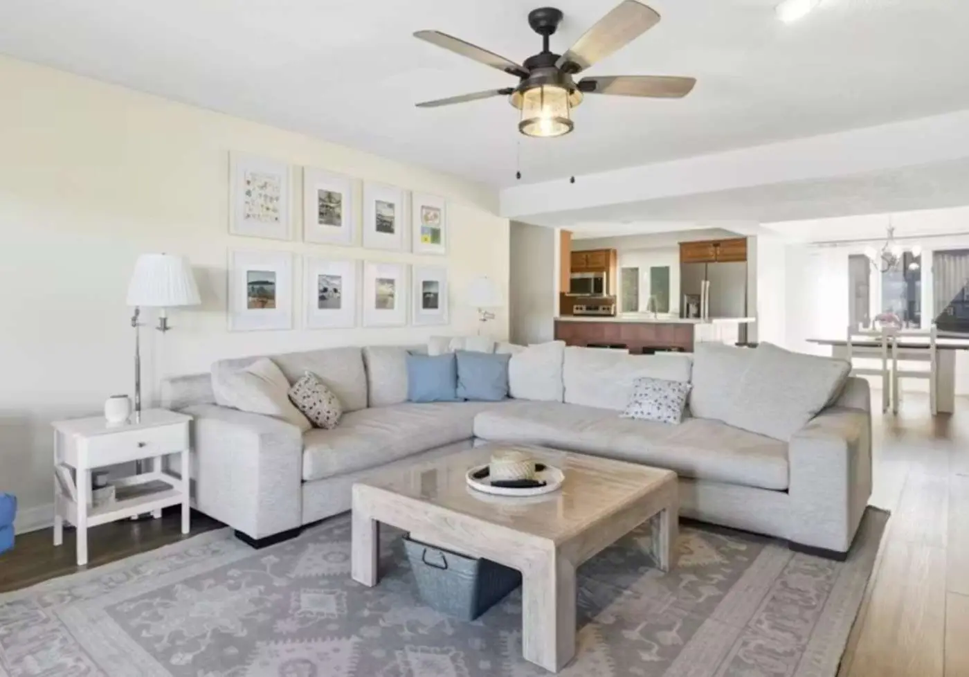 LAKE VIEW Condo - 3BR Sleeps 12 - Osage Beach
