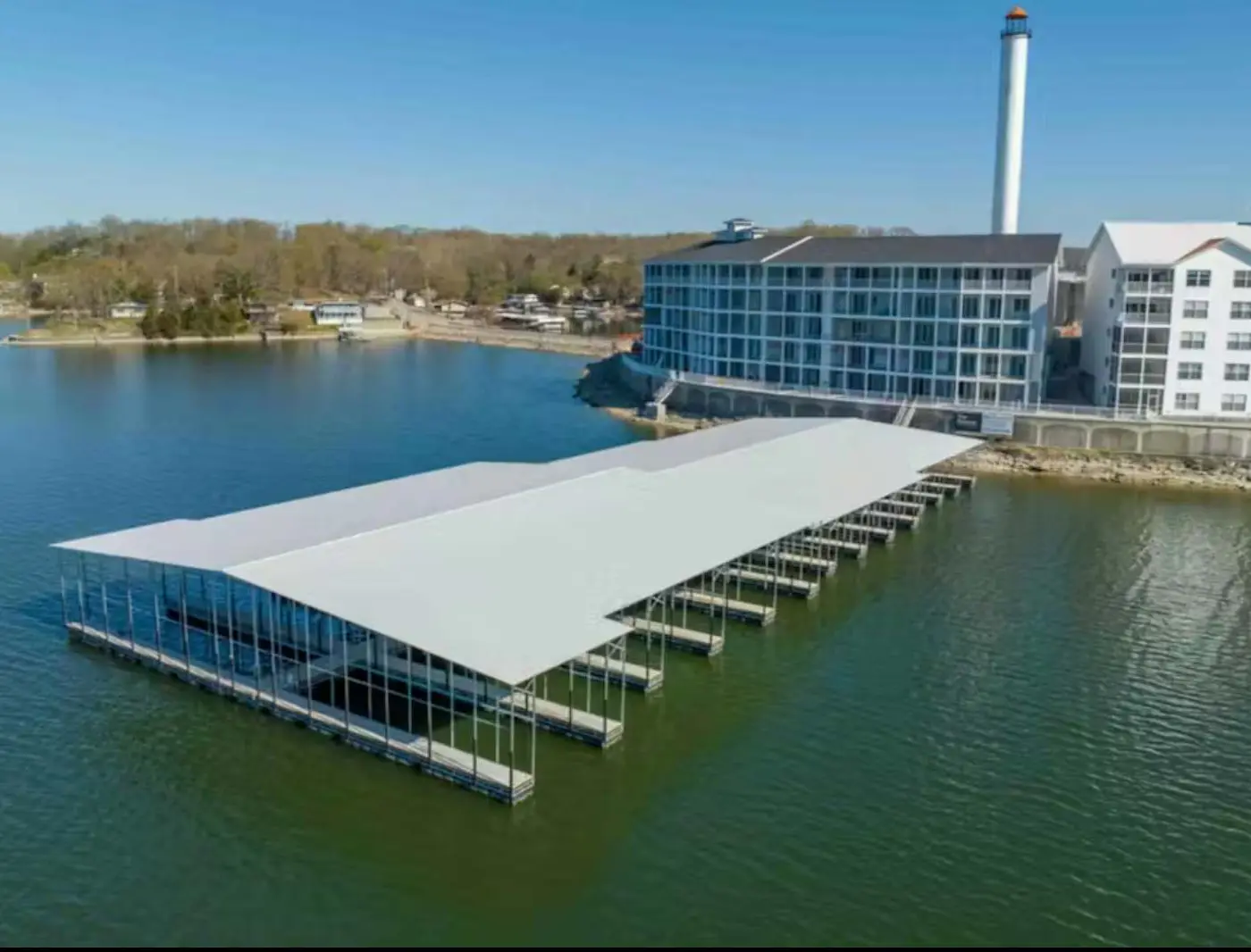 Lakeview Luxe Penthouse