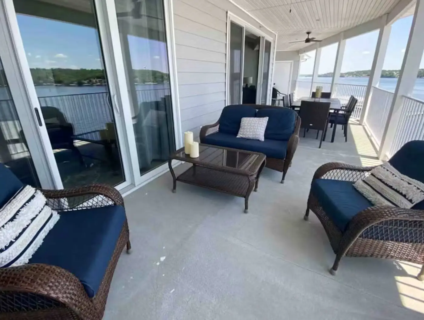 Lakeview Luxe Penthouse