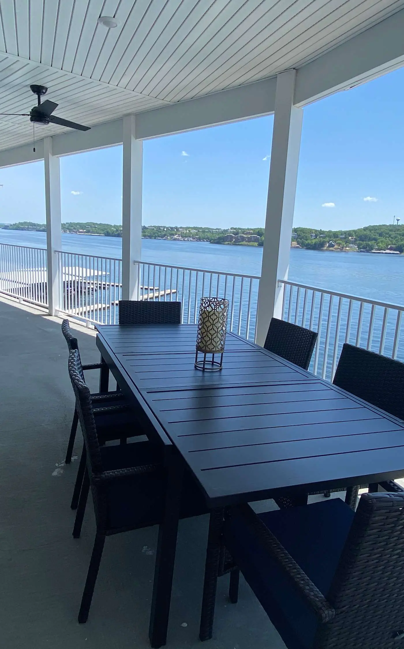 Lakeview Luxe Penthouse