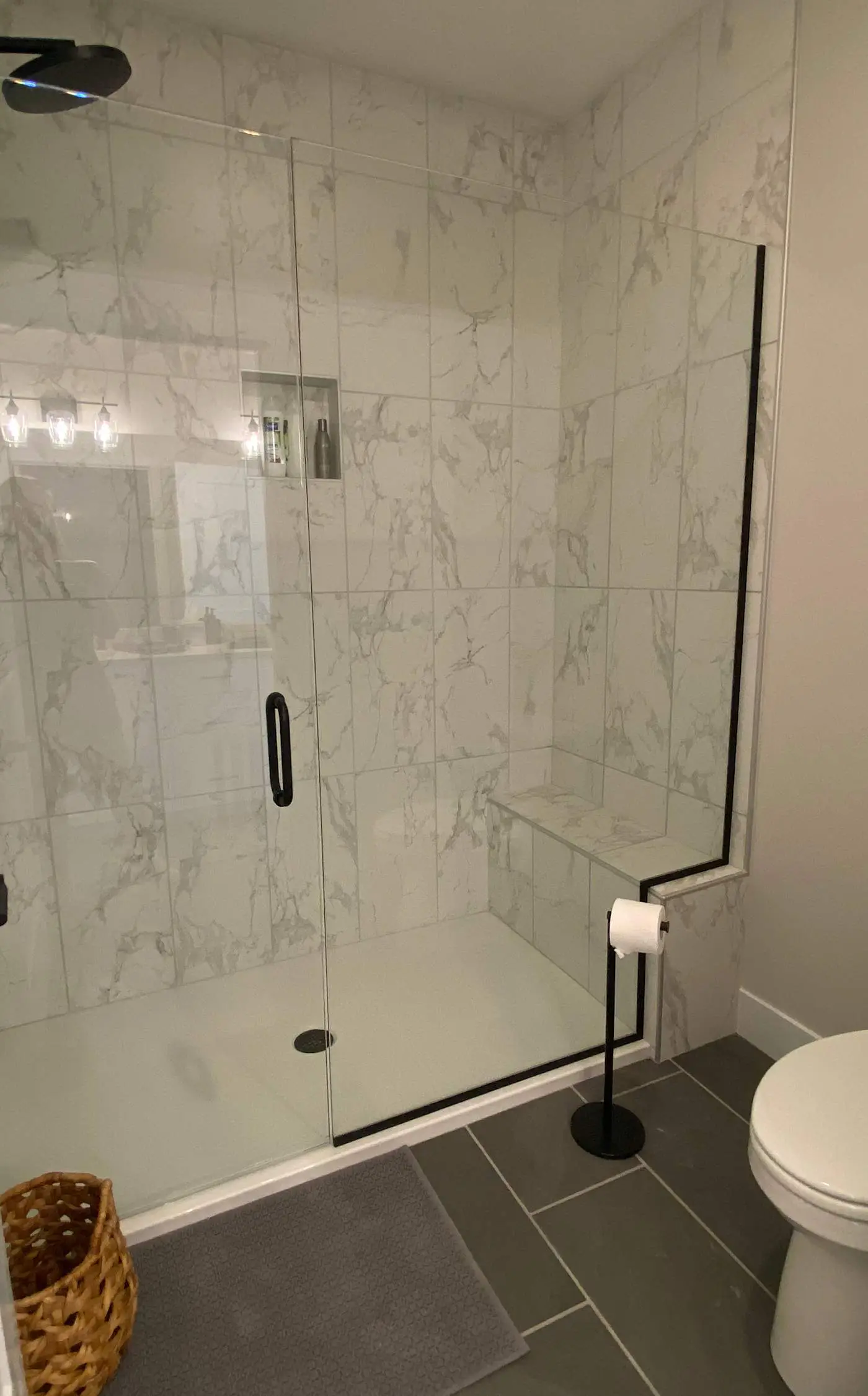 Lakeview Luxe Penthouse