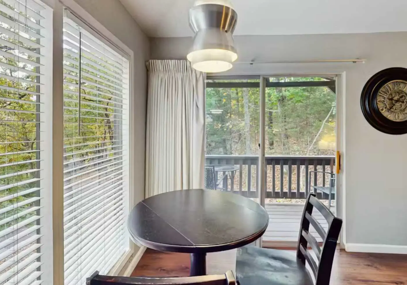 Charming 3BR House - Golf & POOLS - Osage Beach