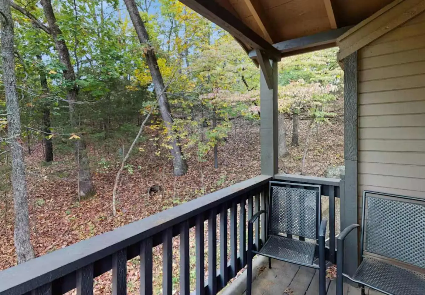 Charming 3BR House - Golf & POOLS - Osage Beach
