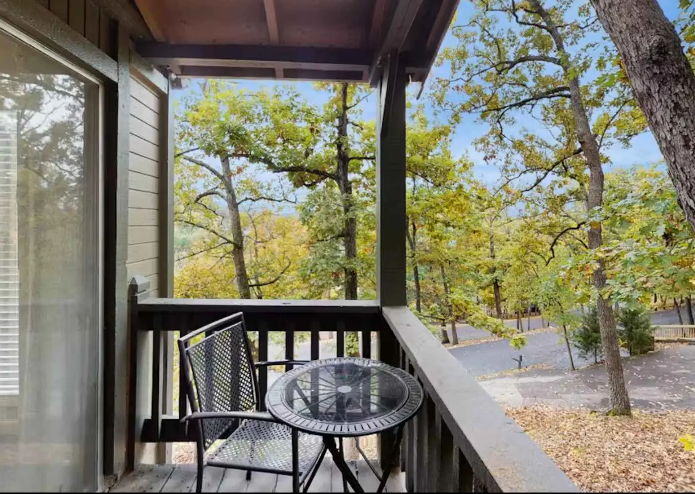 Charming 3BR House - Golf & POOLS - Osage Beach
