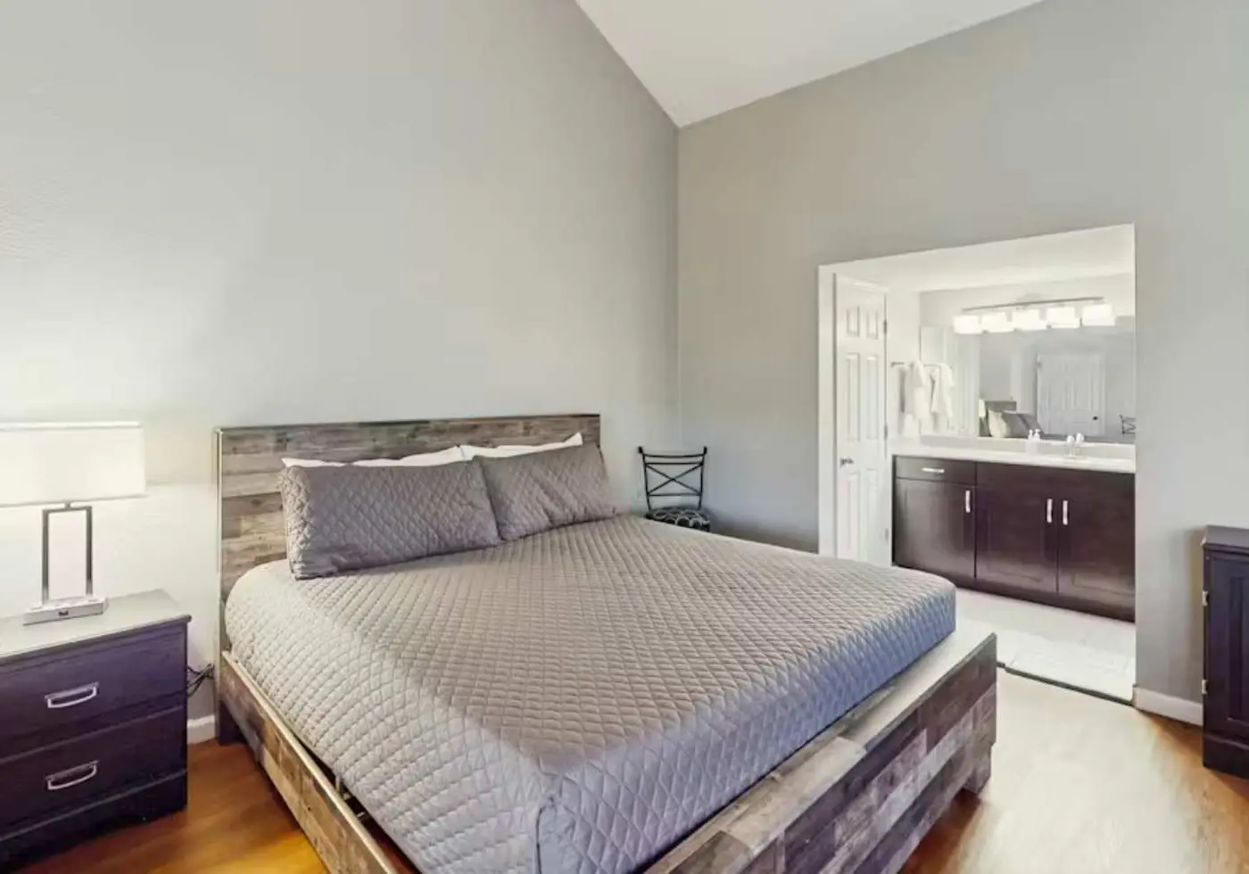 Charming 3BR House - Golf & POOLS - Osage Beach