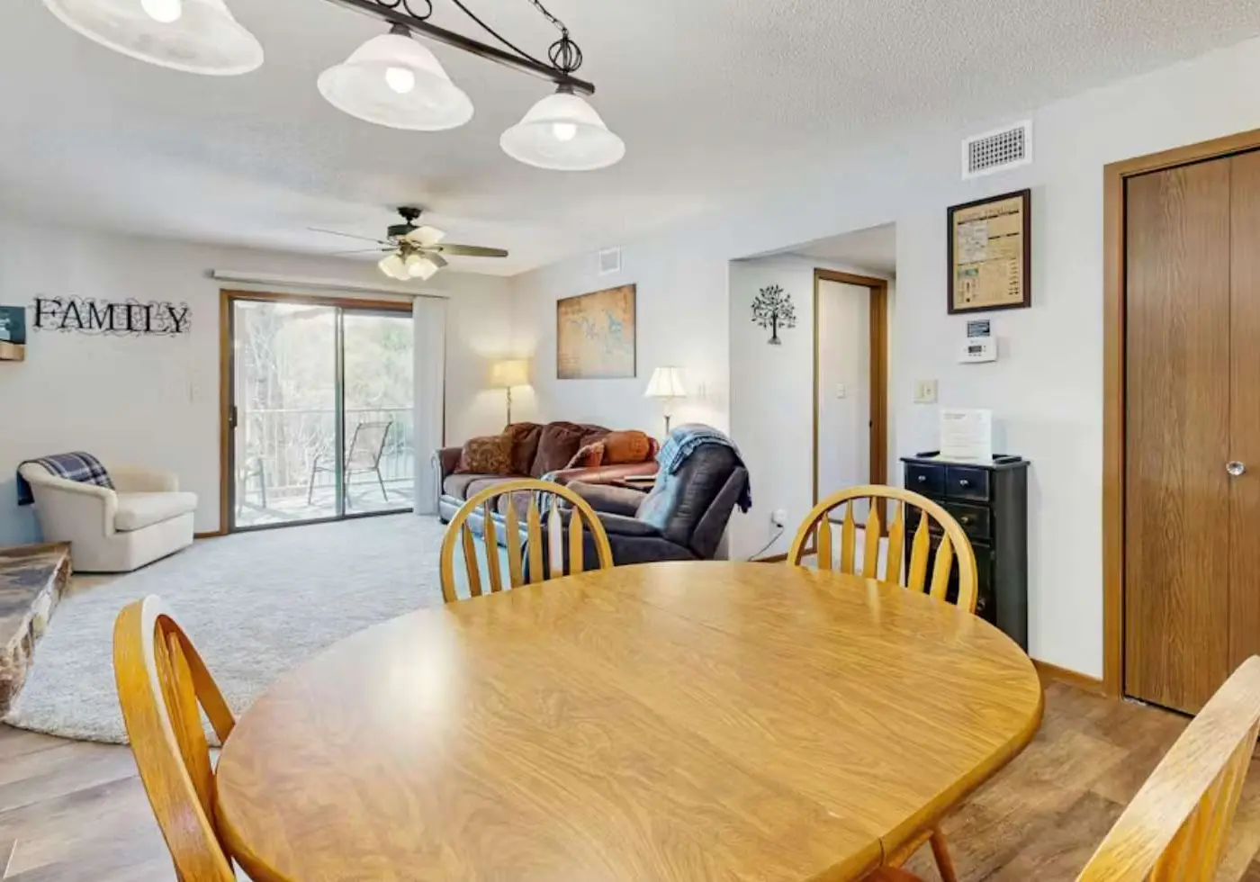 Charming 2BR Condo - LAKE VIEW - Osage Beach