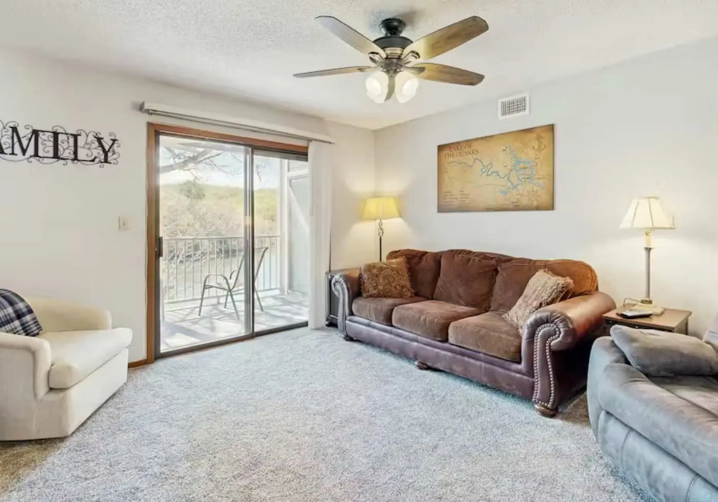 Charming 2BR Condo - LAKE VIEW - Osage Beach