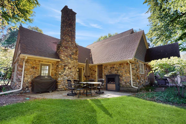 Golf Front Home with Course View, WiFi, Patio & Grill