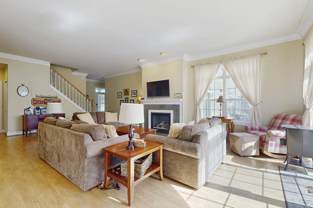 Beacon Court Condo D